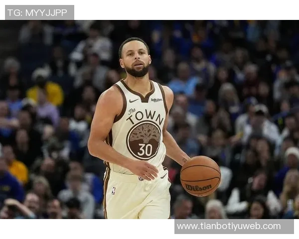 库里全明星表现引发争议KD调侃背后更想突出其远射实力