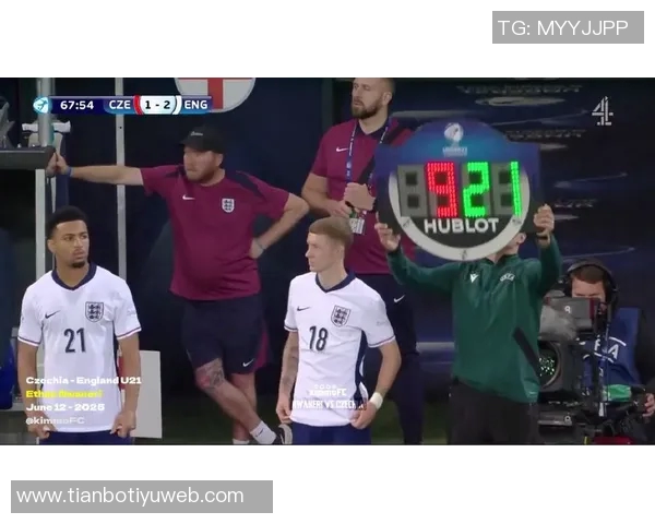 英格兰U21精彩表现恩瓦内里助攻双响刘易斯吉滕斯齐发力四球大胜