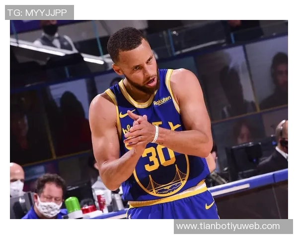 C约翰逊四季场均命中两记三分且命中率超四成独占联盟之巅 C约翰逊四季场均命中两记三分且命中率超四成独占联盟之巅