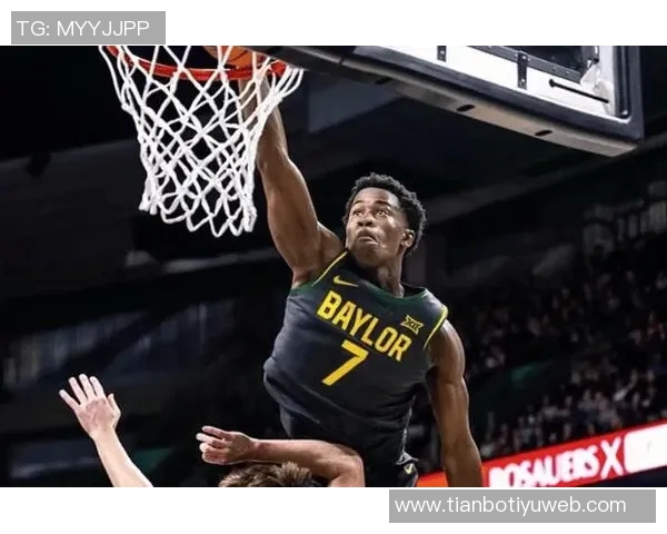 新秀榜更新弗拉格重夺第一克尼佩尔紧随其后奎因跃升第三哈珀新晋入榜