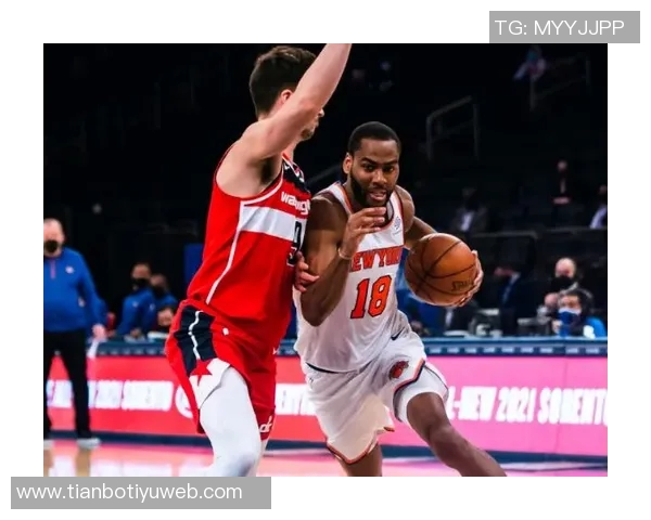 兰德尔表现失常13投仅中2球仅得10分助攻4次抢断3次引发球迷热议