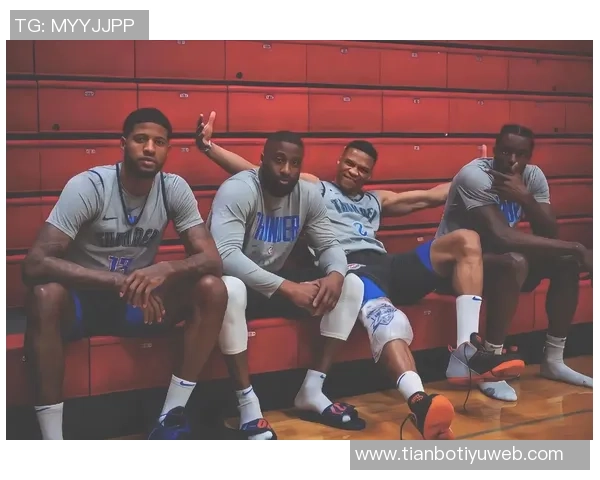 外线火力全开保罗乔治半场狂砍17分三分球命中率高达80